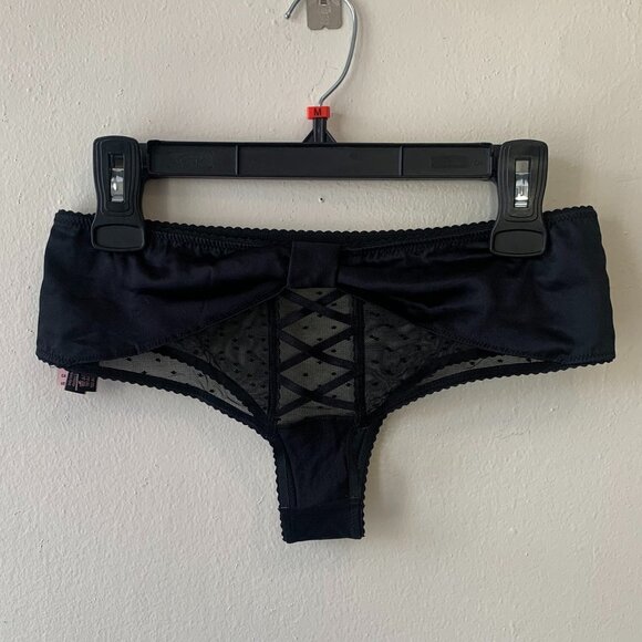 Victoria's Secret Dream Angels Cap Sleeve Velvet Corset & Sheer Panty - Picture 5 of 9